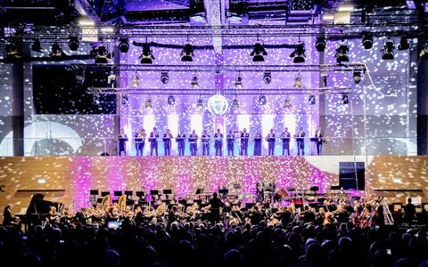 Neujahrskonzert BallsportARENA Dresden